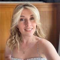 90+ "Alex Holt" profiles