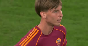 Piłkarz Miedzi Legnica zmienił imię w hołdzie dla postaci z anime