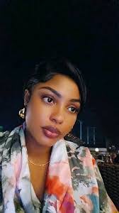 Tracy Smoot's Instagram, Twitter & Facebook