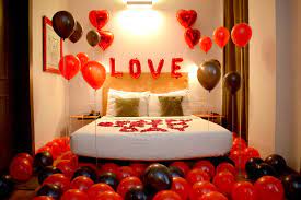 Jul 30, 2020 · many couples desire flowers throughout every space on their wedding day. Romantic Room Decor