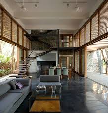 Stylish Eco Friendly Home In Harmony With Nature Architecture House House Design Eco House