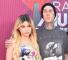 Encontre a foto editorial stock de travis barker alabama luella barker landon asher e outras fotos na coleção de fotografias editoriais da shutterstock. Echosmith Drummer Graham Sierota Is Autistic Family Says