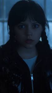 Noi COSÌ per tutta la durata della scena: 😱, 📷 Mercoledì