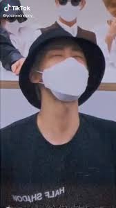 Video Pin Oleh Lugoon30 Di Idolos Em Geral Menos Bts Di 2020 Lagu Selebritas Suami