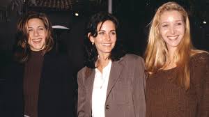 ‘Friends’ Star Lisa Kudrow Swears Off Botox After Unusual Side Effects