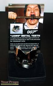 Moonraker is the third and final james bond theme song sung by shirley bassey, who had previously recorded the themes for goldfinger and diamonds are forever. James Bond Films With Jaws