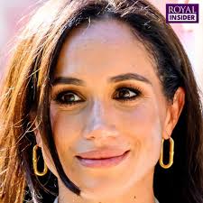 Meghan Markle set for 'reunion' with family as her 44th birthday gets off  to a 'turbulent' start 👀