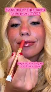 I’m obsessed! Amazing deal that isn’t going to last long. For less then $44  you get six full size products?! #tartecosmetics #tartemaracujajuicylip  #tartesale #tartebundle