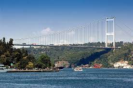 Çeşitli konular hakkında makaleler yazdırır ve onları incelerdi. Fatih Sultan Mehmet Bridge Wikipedia