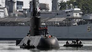 Sekedar informasi, kapal selam tni al yakni kri nanggala 402 hilang kontak sore ini. Kekuatan Kapal Selam Kri Ardadedali Baru Tiba Dari Korea Selatan Nasional Tempo Co