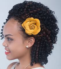 Between getting the kids (and yourself) dressed, feeding everyone a delicious breakfast casserole, and making sure the backpacks and lunches are properly packed, your little girl's hairstyle often takes a backseat. Darling Uganda Crochet Braids Hair Styles Uganda