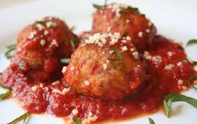Boulettes De Viande A La Sauce Tomate Au Thermomix La Recette Facile Recette Boulette De Viande Sauce Tomate Recettes De Cuisine