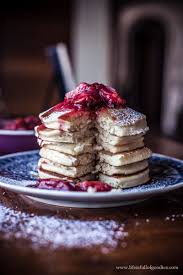 Zimt Pancakes Mit Zwetschgenkompott Life Is Full Of Goodies Rezept Zwetschgenkompott Dessert Ideen Lebensmittel Essen