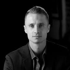 Alex Allison (@AlexDAllison)