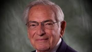 Global traveler Spring, 89, approached life as an opportunity