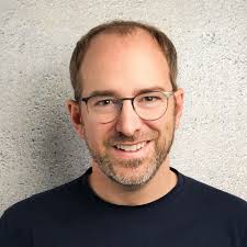 Daniel Reckling's Instagram, Twitter & Facebook