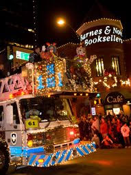 Fort Worth Parade Of Lights Participate Dallas Activities Holiday Fun Holidays And Events