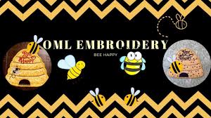 Oml Embroidery Live Ith In The Hoop Bee Happy Mug Rug Applique En 2020 Tapis De Sol Idees De Broderie Motifs De Broderie Mecanique