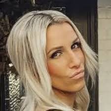 Shelby Shaw's Instagram, Twitter & Facebook