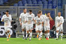 Trenitalia frecce operates a train from roma termini to benevento 4 times a day. Foto La Roma Si Diverte All Olimpico 5 2 Al Benevento Le Immagini Piu Belle Del Match Tuttomercatoweb Com