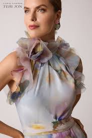 Jon Halter's Instagram, Twitter & Facebook