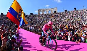 Who do we think may win the giro? Richard Carapaz Hace Historia Y Se Corona En El