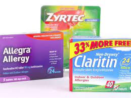 Zyrtec And Claritin Are Two Popular Antihistamines That Can Reduce Allergy Symptoms Such As Sneezing Itching And Rashes Zyr Claritin Allergy Medicine Zyrtec