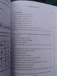 Saat berjalan di pasar, ada pedagang kaki lima yang menjual. Mujarobat Madinatul Koleksi Buku Warisan Mistik Melayu Facebook