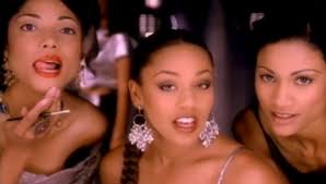 CAMERON CASEY: DIRECTOR FOR BEAUTY, FASHION