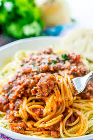 This Easy Spaghetti Bolognese Sauce Recipe Is A Simple Take On An Authentic And Traditiona Spaghetti Recipes Easy Spaghetti Bolognese Sauce Spaghetti Bolognese
