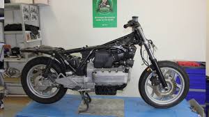 One of the great things about airheads whether your looking to do a s conversion or add handlebar turnsignals for a classic look. Bmw K100rs Cafe Racer By Hornig Trendy Retro Look With Tuv Approval Motorcycle Accessory Hornig Parts For Your Bmw Motorrad