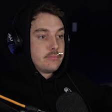 Bradley Tedrow's Instagram, Twitter & Facebook