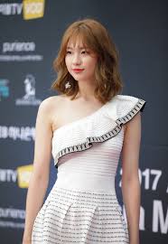Kim min kyung is a south korean comedian and actress. Kim Jin Kyung Wikipedia