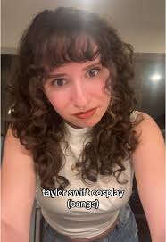 Blow Dry Bangs Taylor Swift