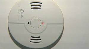 Being plug in gives an extra safety advantage as you can have a set of batteries installed too, as a backup for if anything goes wrong. Provincial Officials Clarify Details For Pending Rules On Carbon Monoxide Detectors Ctv News