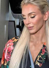 ps i hope you feel beautiful today 🦋🌻💎