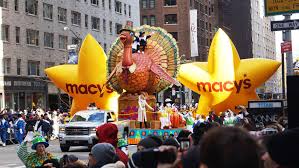 Based department store chain macy's. Best Luxury Hotels To See 2017 Macy S Thanksgiving Day Parade Robb Report