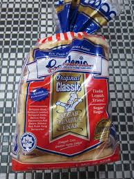 Nak habiskan roti so kita buat la roti john pakai roti gardenia aje. Awas Bahaya Roti Gardenia Yang Perlu Anda Tahu Astro Awatni