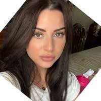 600+ "Vicky Dias" profiles