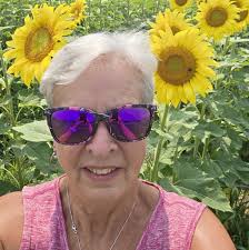 How can I donate to Nana's Treasure Attic when it's not open?