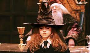 Pin By Iara Miranda On Harry Potter Hogwarts Sorting Hat Harry Potter Sorting Hat Harry Potter Scene
