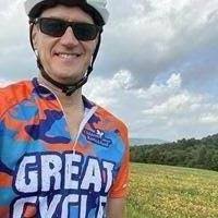 Dan Hippman's Instagram, Twitter & Facebook