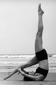 Shoulder Stand Variation Yoga Poses De Ioga Ioga Fotos Ioga