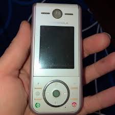 Motorola ZN200早期傳統手機