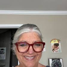 Debbie Piazza's Instagram, Twitter & Facebook