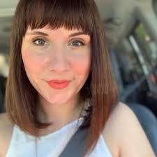 Meredith Hopping's Instagram, Twitter & Facebook