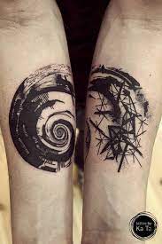40 Shell Tattoos Make You Wonder Sea Life Cuded Fibonacci Spiral Tattoo Shell Tattoos Fibonacci Tattoo