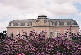Rina M Auf Instagram Schloss Benrath Dusseldorf House Styles Mansions House