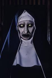 Pada postingan kali ini admin akan berbagi perihal gambar hantu valak conjuring 2 yang kami posting dengan judul download 72 gambar hantu. 92 Valak Ideas In 2021 Valak The Conjuring Horror Movies