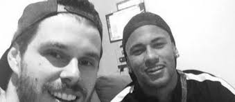 Jun 27, 2021 · a seleção brasileira masculina de vôlei chegará aos jogos olímpicos de tóquio com confiança em alta, na busca pela medalha de ouro. Bruninho Do Volei Faz Aniversario E Reune Neymar Luciano Huck E Gabriel Medina